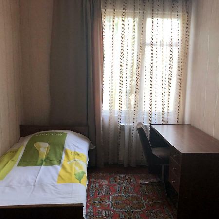 Second Room Yerevan Exterior photo
